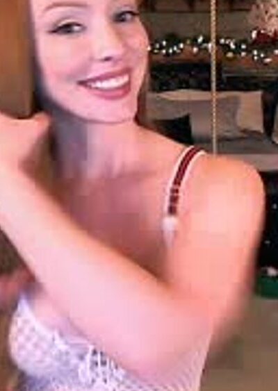hot babe Austin White big titty tease during live stream