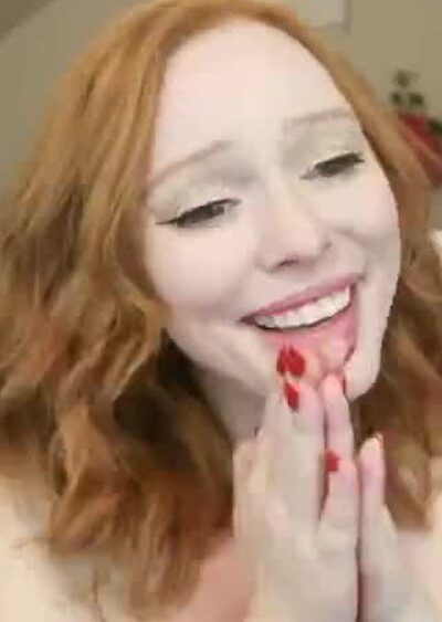 sexy babe Austin White teasing with her nipple pasties