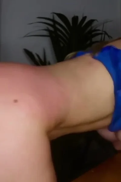 onlyfans babe Katiegcups getting fucked doggystyle on the table video leaked