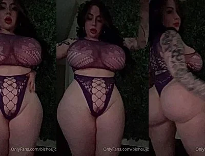 Bishoujomom showing off her thicc body in her see-through purple bodysuit
