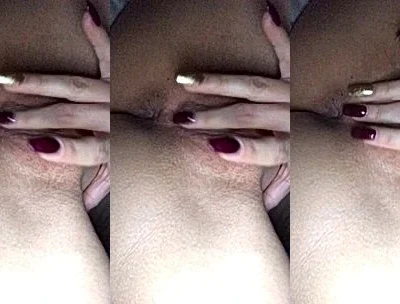 Lexi Luna pussy spreading close-up