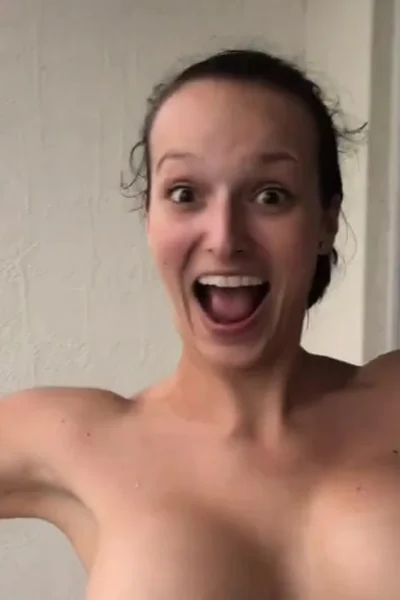 Lexi Luna showing off her fit hot body on the balcony