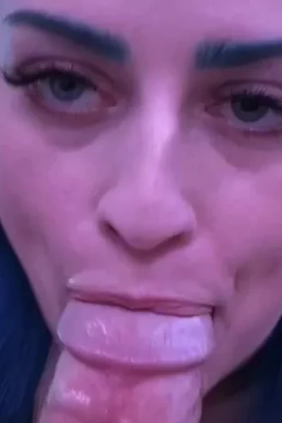 Jewelz blu deepthroat a big hard cock and facial finish