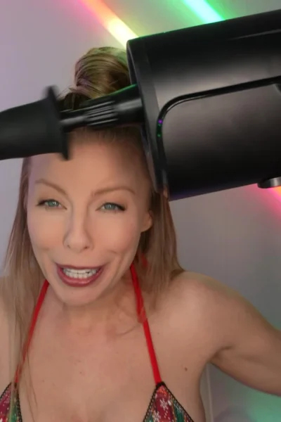 Britney Amber showing off her black dildo sex machine