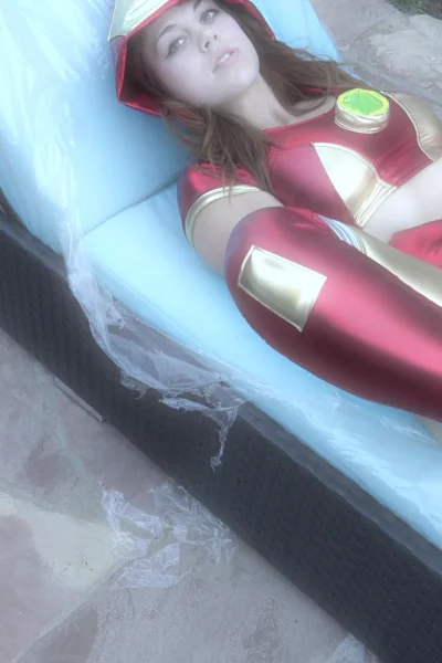 female iron man Molly Stewart dildo fucking by the pool